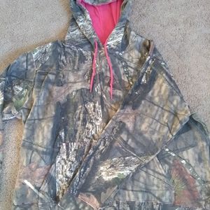 Mossy oak hoodie
